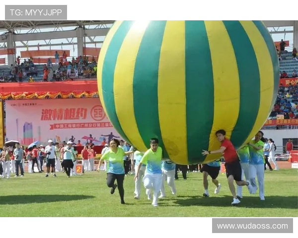广州街舞队在极限运动会中以81分领先其他队伍展现出色实力 广州街舞队在极限运动会中以81分领先其他队伍展现出色实力