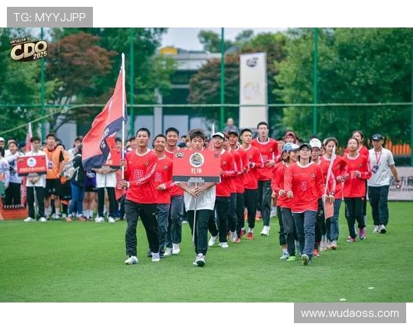 广州飞盘队与成都飞盘队速度对决赛后分析与战术总结