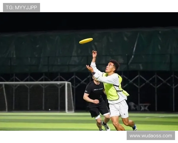 杭州飞盘队飞盘意识排名创新高引发热议展现团队实力与战术配合