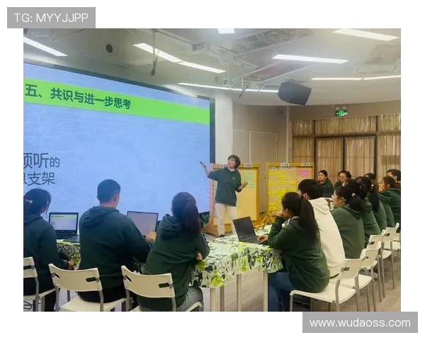 徐昕的成长之路：从学术新星到社会影响力的引领者